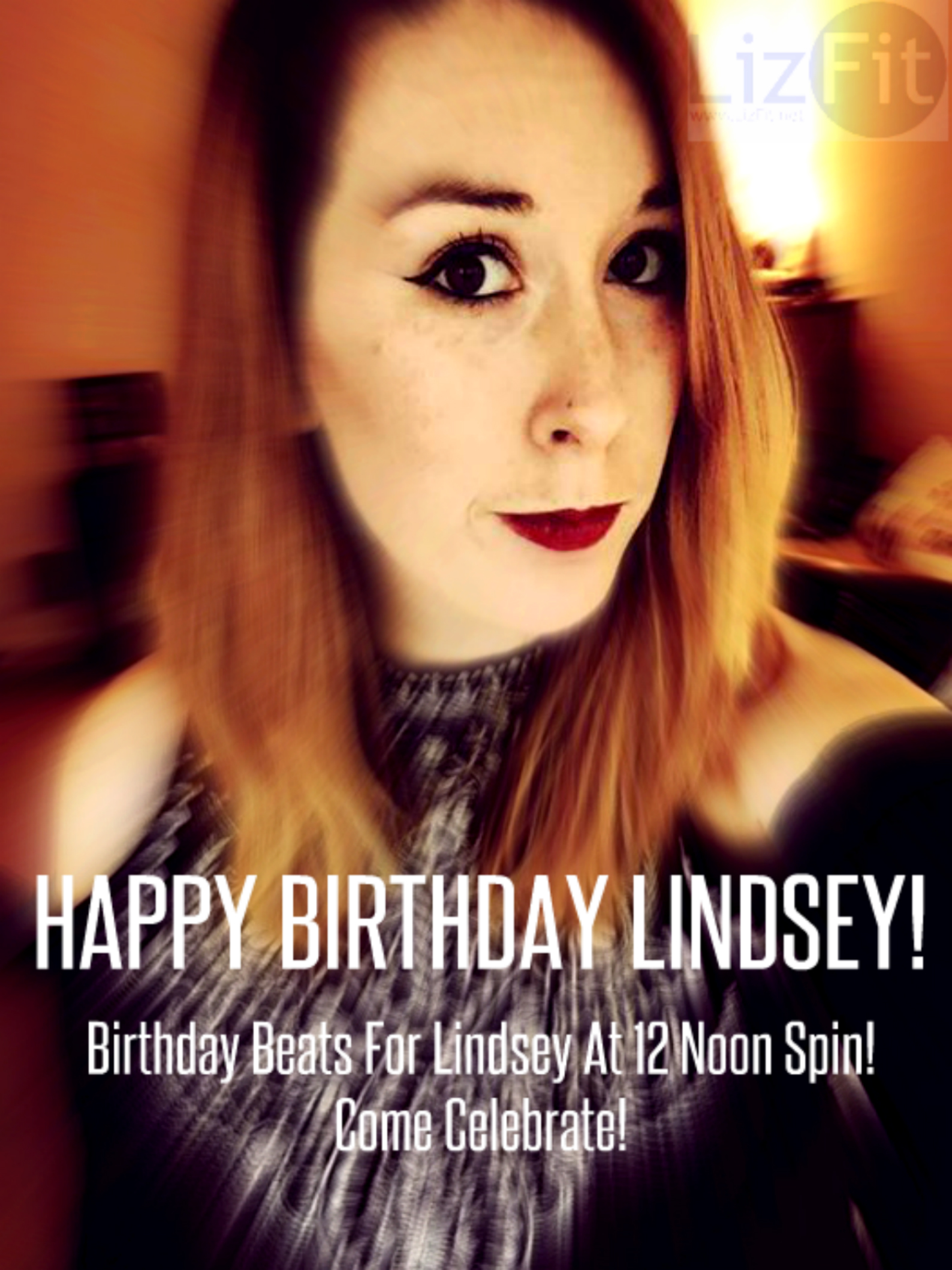 HappyMonday! We're thrilled that Lindsey @linsbed is back at the